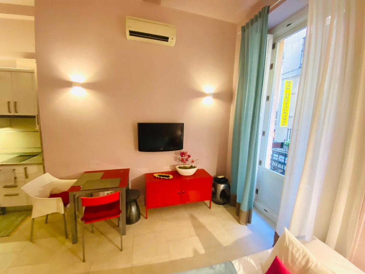 Apartamentos Puzzle Madrid Sol Eksteriør billede