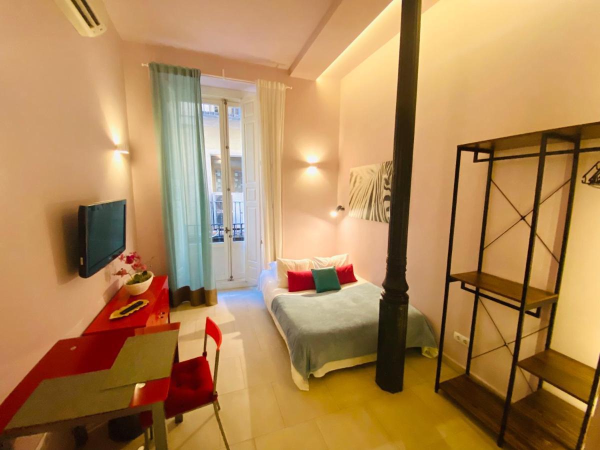 Apartamentos Puzzle Madrid Sol Eksteriør billede