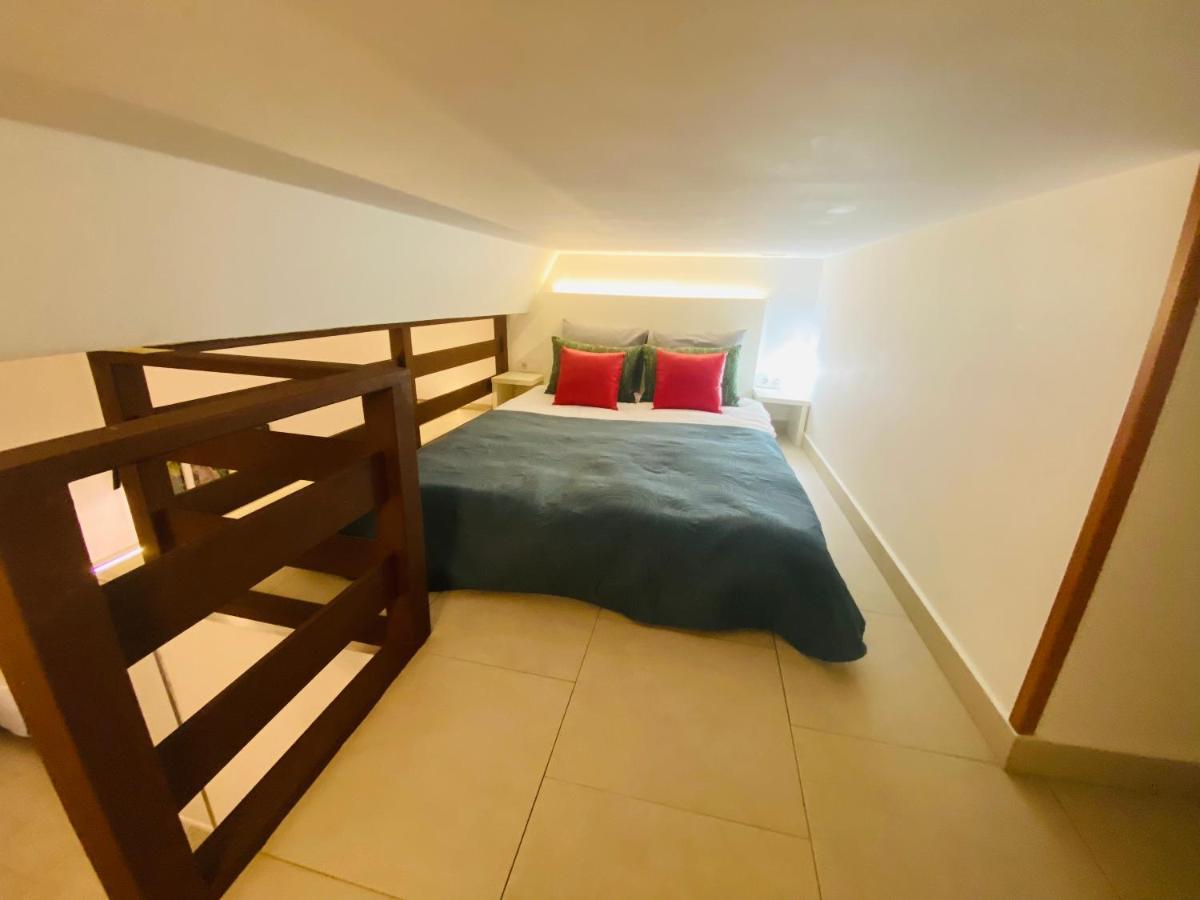 Apartamentos Puzzle Madrid Sol Eksteriør billede