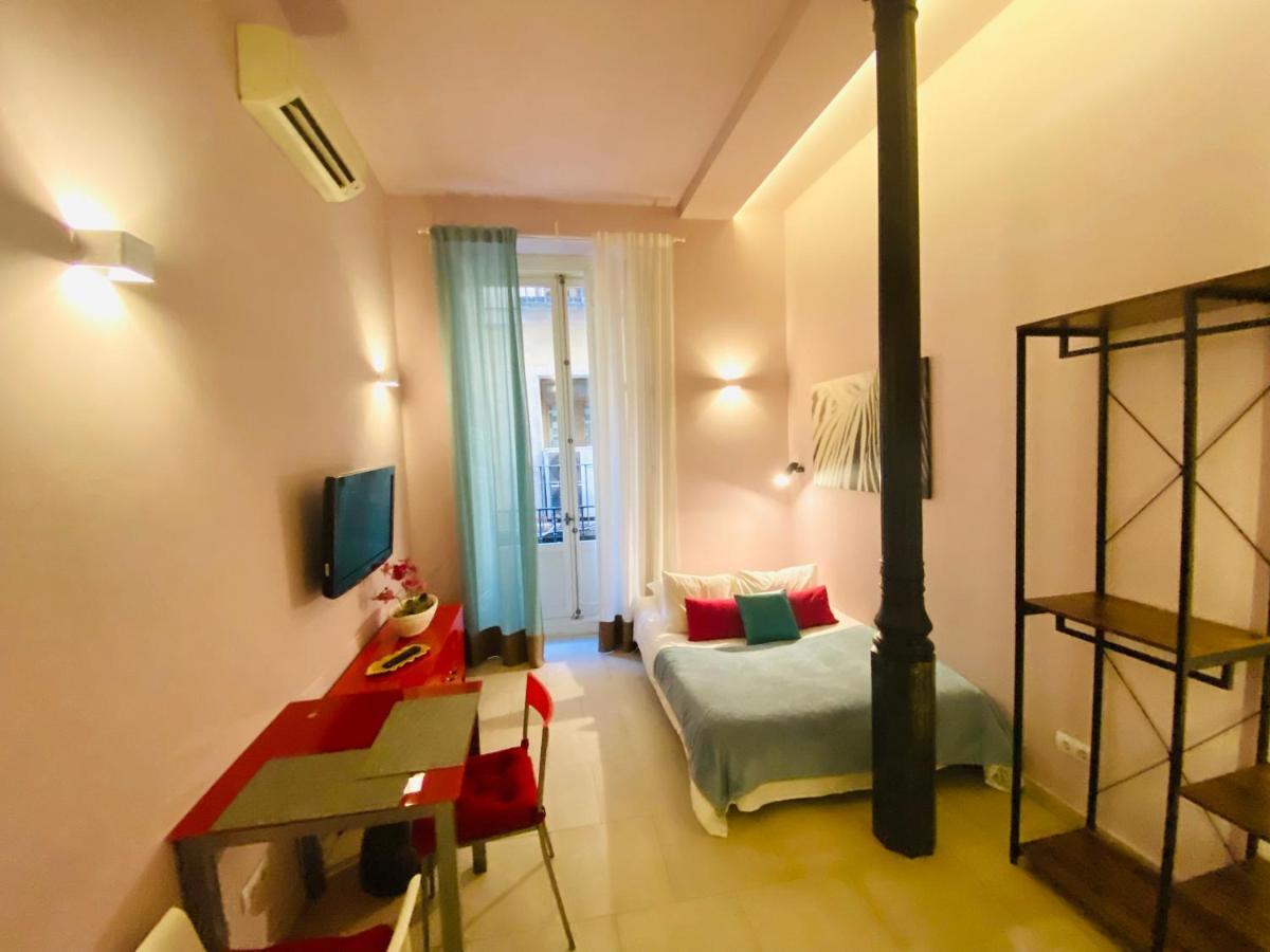 Apartamentos Puzzle Madrid Sol Eksteriør billede