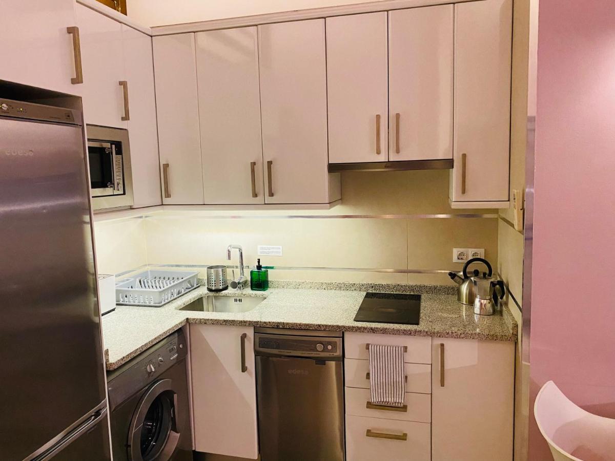 Apartamentos Puzzle Madrid Sol Eksteriør billede