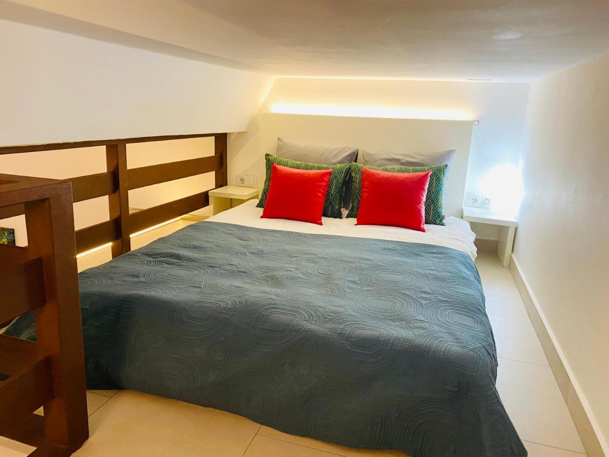 Apartamentos Puzzle Madrid Sol Eksteriør billede