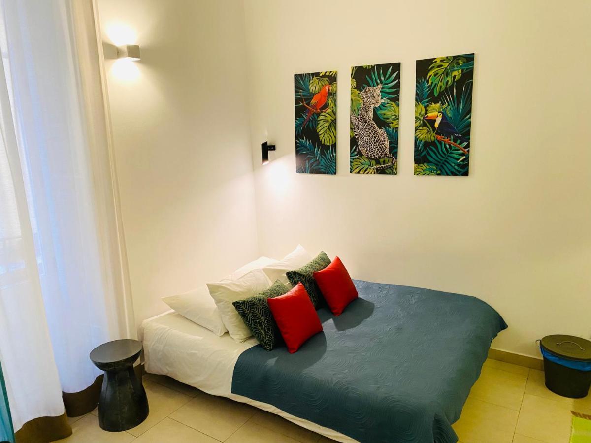 Apartamentos Puzzle Madrid Sol Eksteriør billede