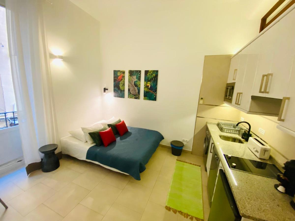 Apartamentos Puzzle Madrid Sol Eksteriør billede